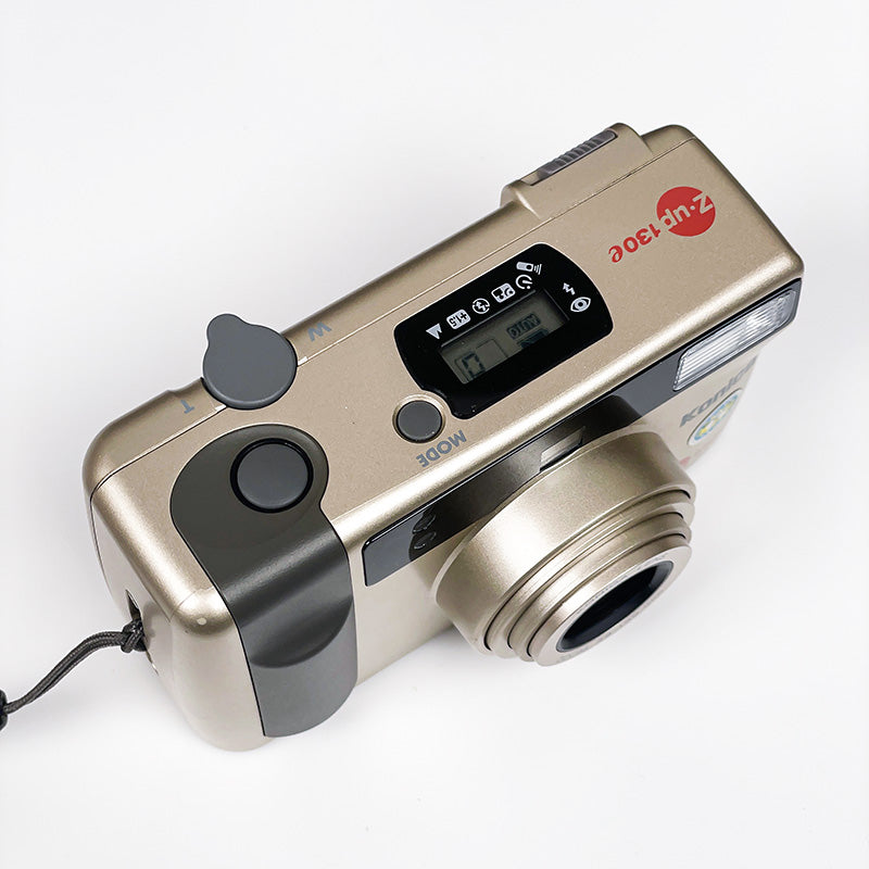 konica z-up 130e compact argentique pellicule film photo photographie 24x36 35mm 135 zoom