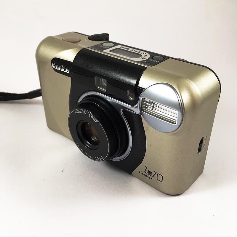 Konica Z-Up 70 Super 35-70mm Box