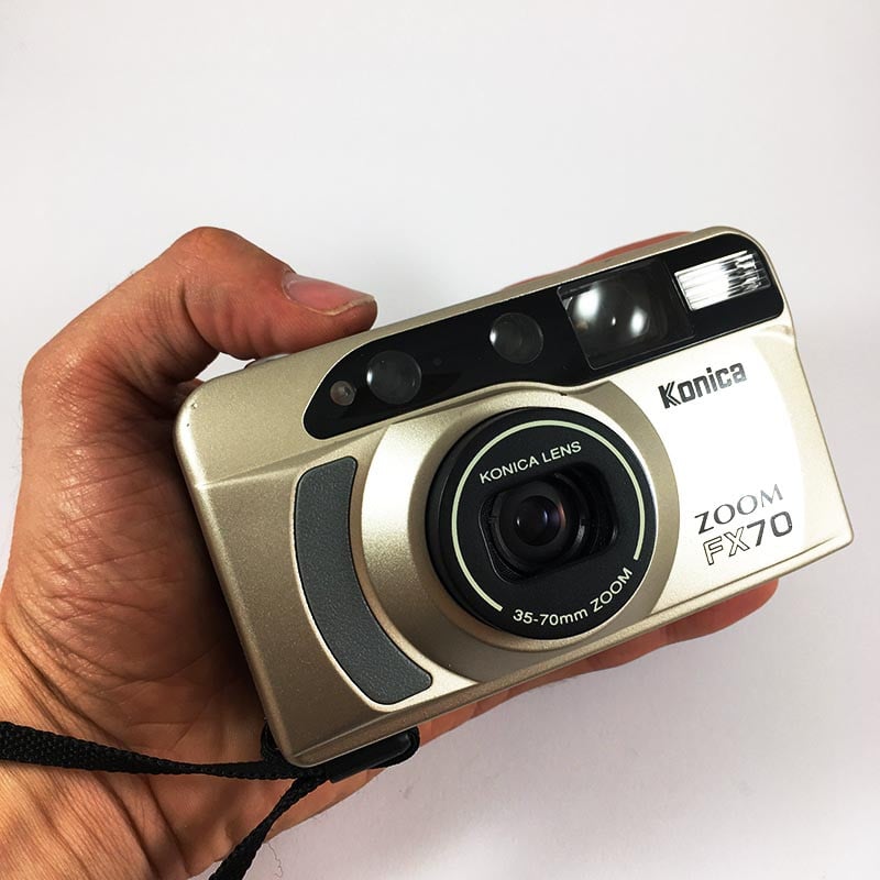 Konica Zoom FX70 35-70mm compact argentique zoom 135 35mm appareil photo ancien