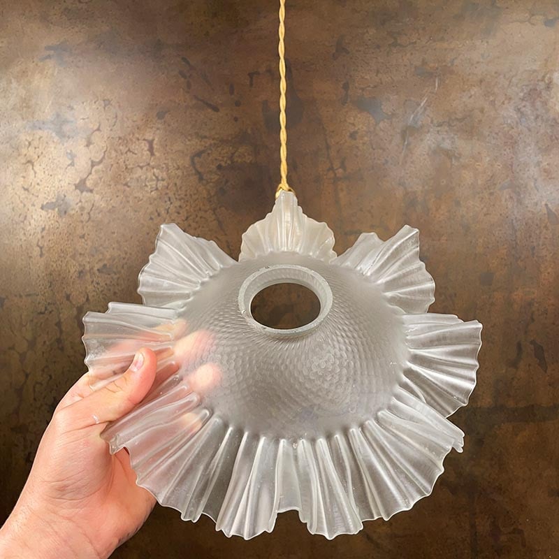 Luminaire Vintage Dentelé 1930