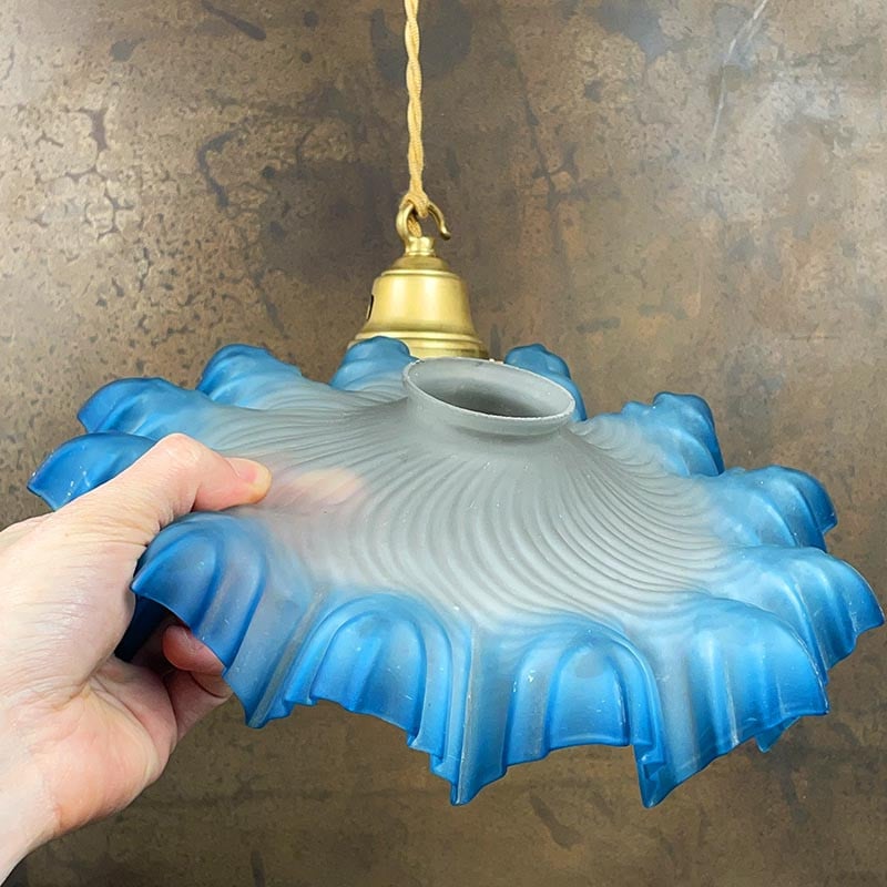 Luminaire Vintage Dentelé 1930