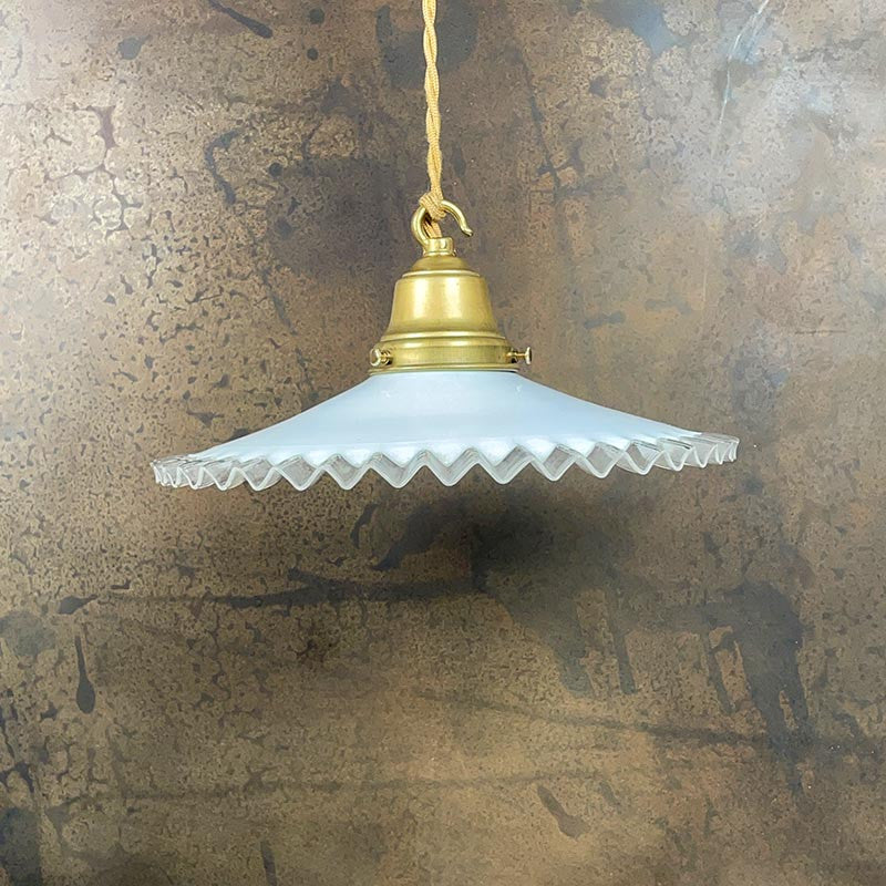 Luminaire Vintage Dentelle Blanche 1930