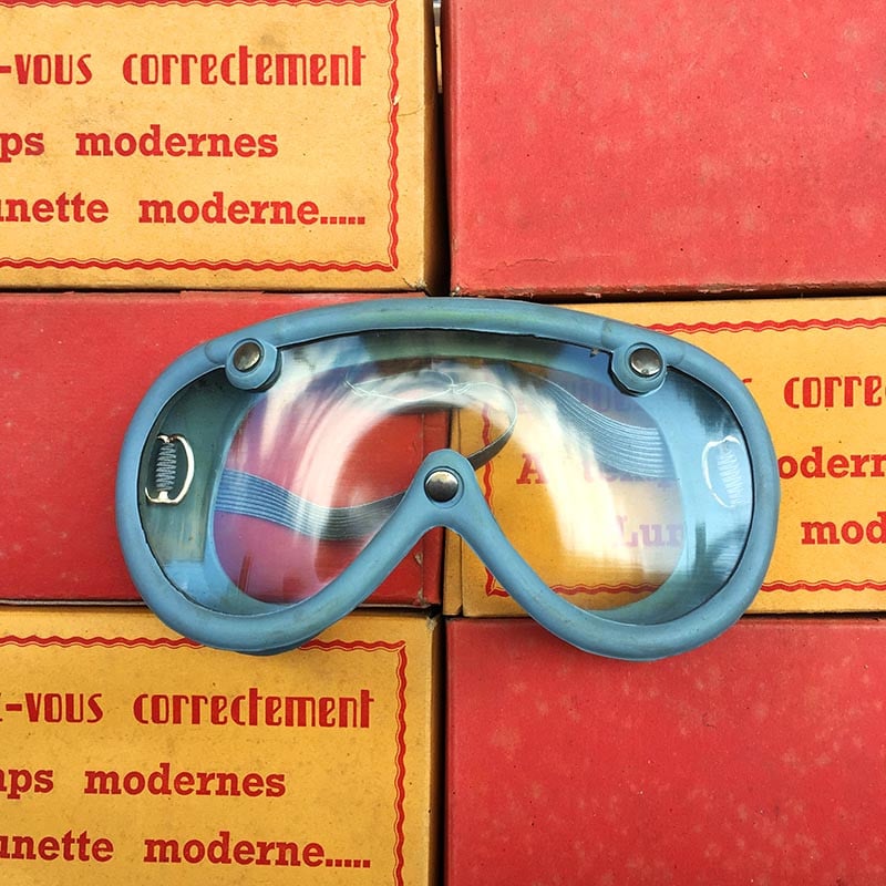 paire de lunettes lunette motard moto cycliste scooter ski skieur ancienne caoutchouc ecran soleil poussiere 1950 1960 slalom 45