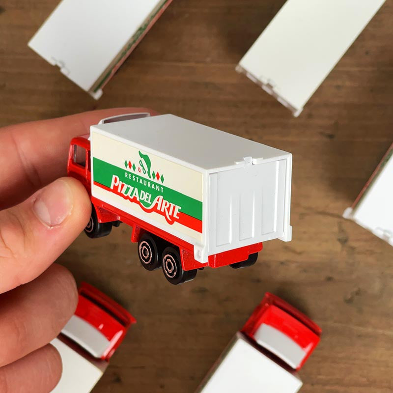 voiture miniature camion ancienne pizza del arte fabriqué en france 1990 1980