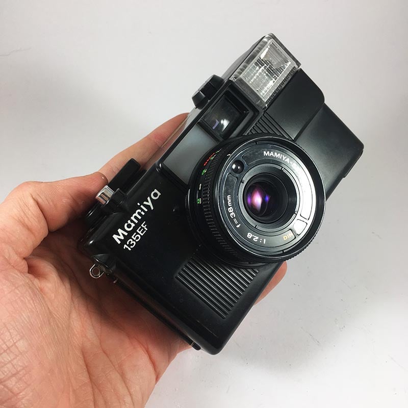 Mamiya 135EF & 38mm 2.8