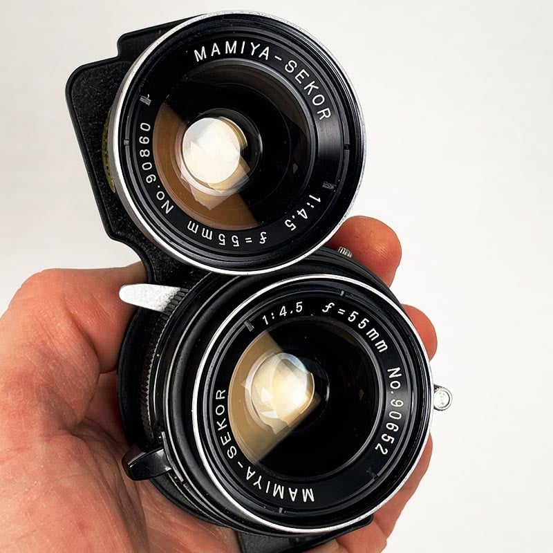 Mamiya C330 & Sekor 80mm 2.8 & 55mm 4.5 & 180mm 5.6