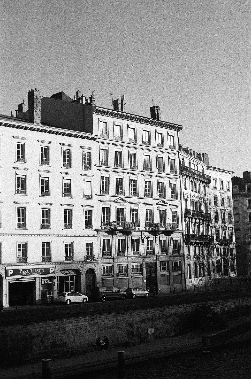 Marinette Classic Film M105 Pellicule Svema Astrum A 2SH A2SH 800 iso noir et blanc haute vitesse exemple test photo
