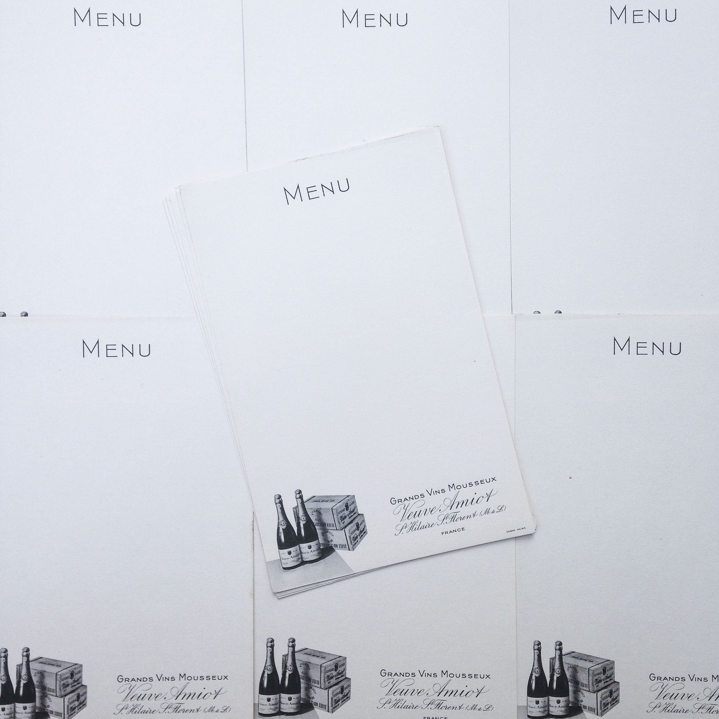 menu veuve amiot papier vin ancien vintage alcool vignoble imprimerie bistrot bar restaurant 1950