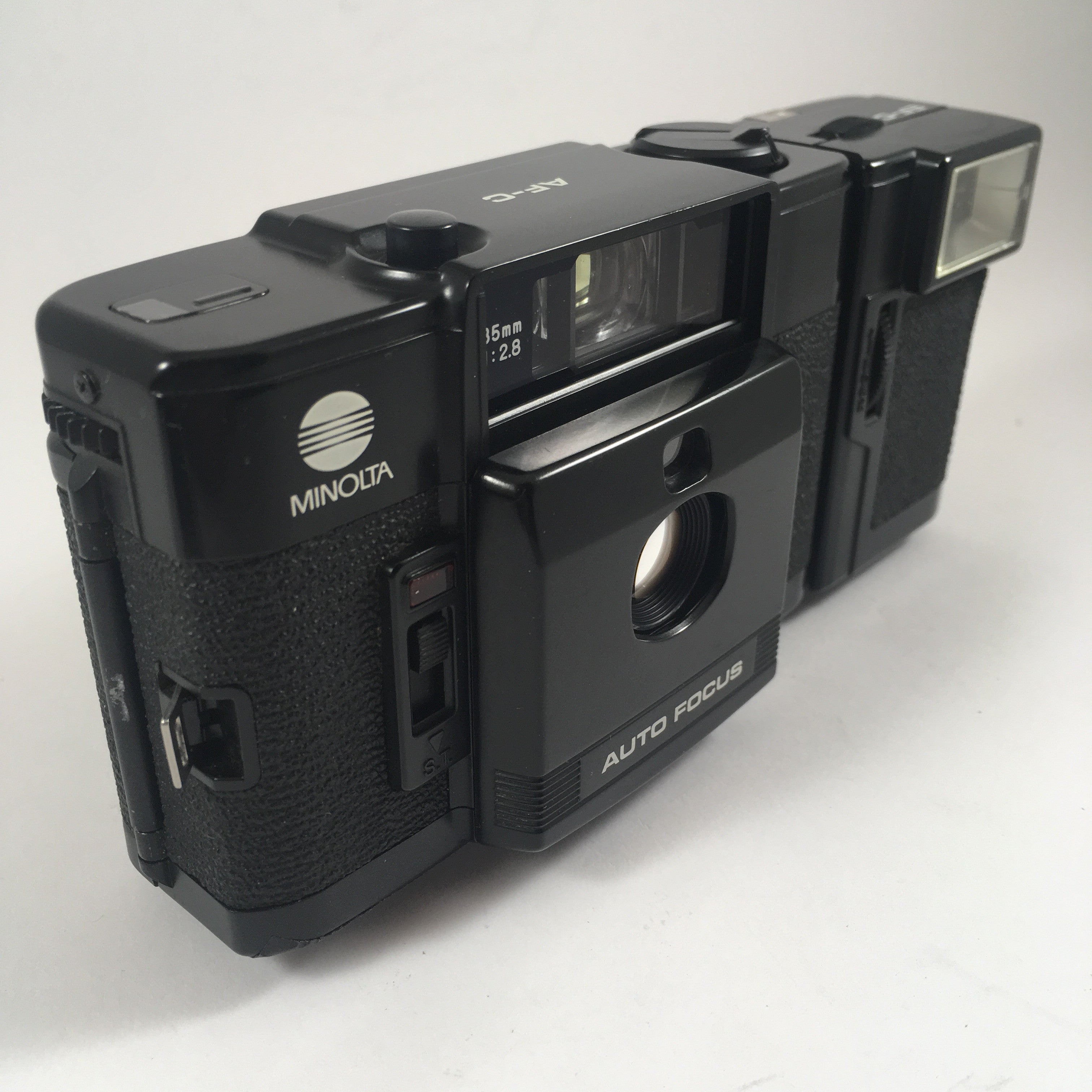 Minolta AF-C & 35mm 2.8