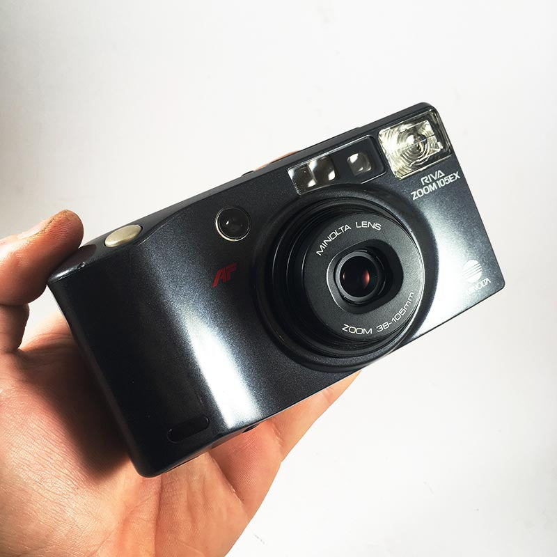 minolta riva af zoom 105 ex point and shoot ancien vintage 38-105mm argentique 1993 compact camera