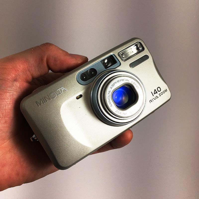 Minolta AF Riva Zoom 140 & 38-140mm