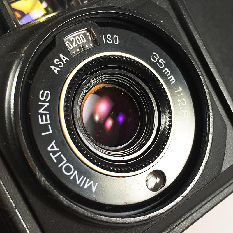 Minolta AF-Sv & 35mm 2.8