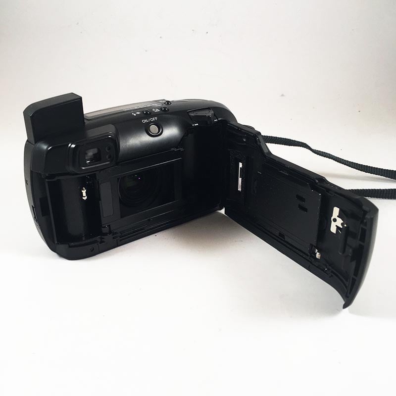 Minolta Riva Zoom 115Ex & 38-115mm