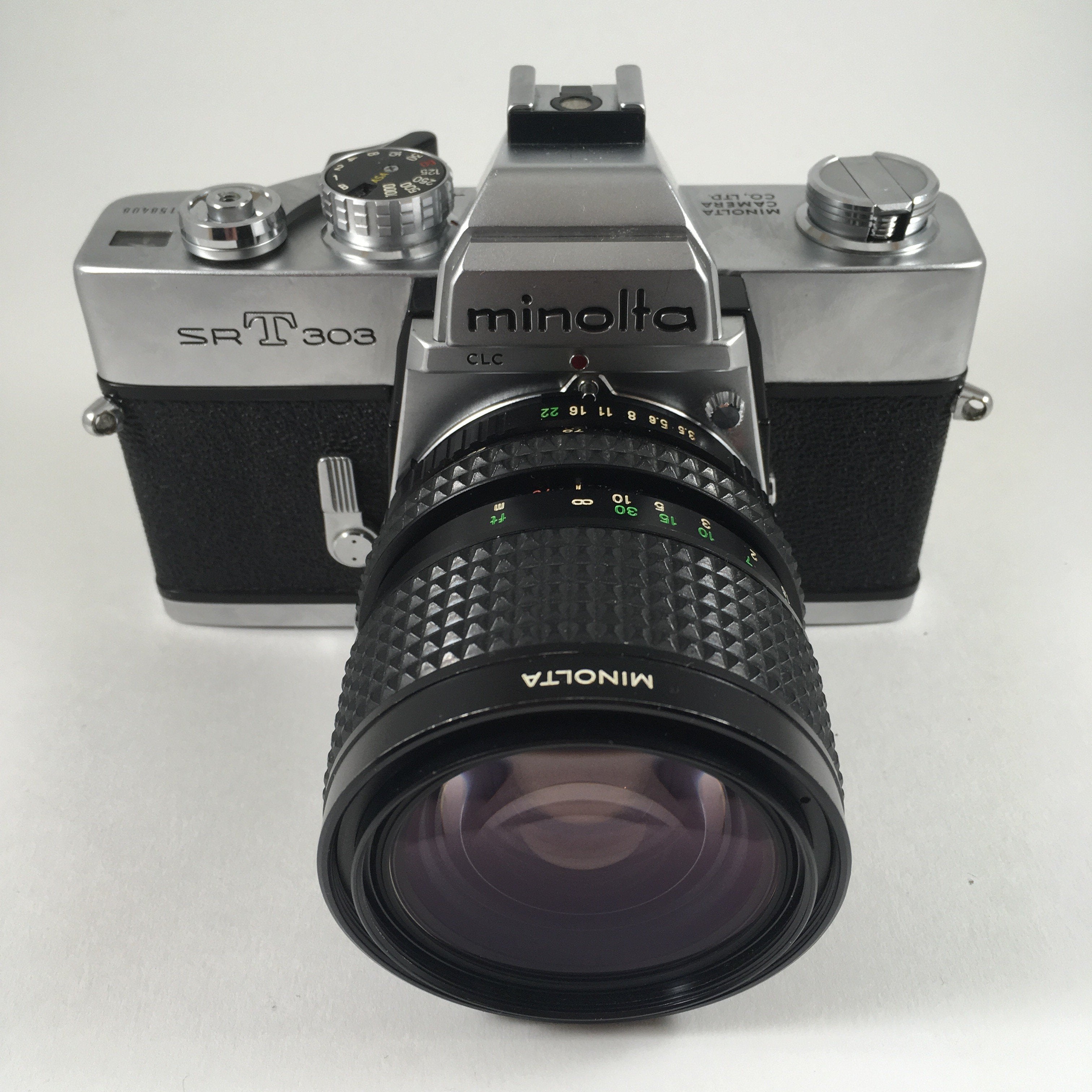 Minolta SRT 303 & Rokkor 35-70mm 3.5