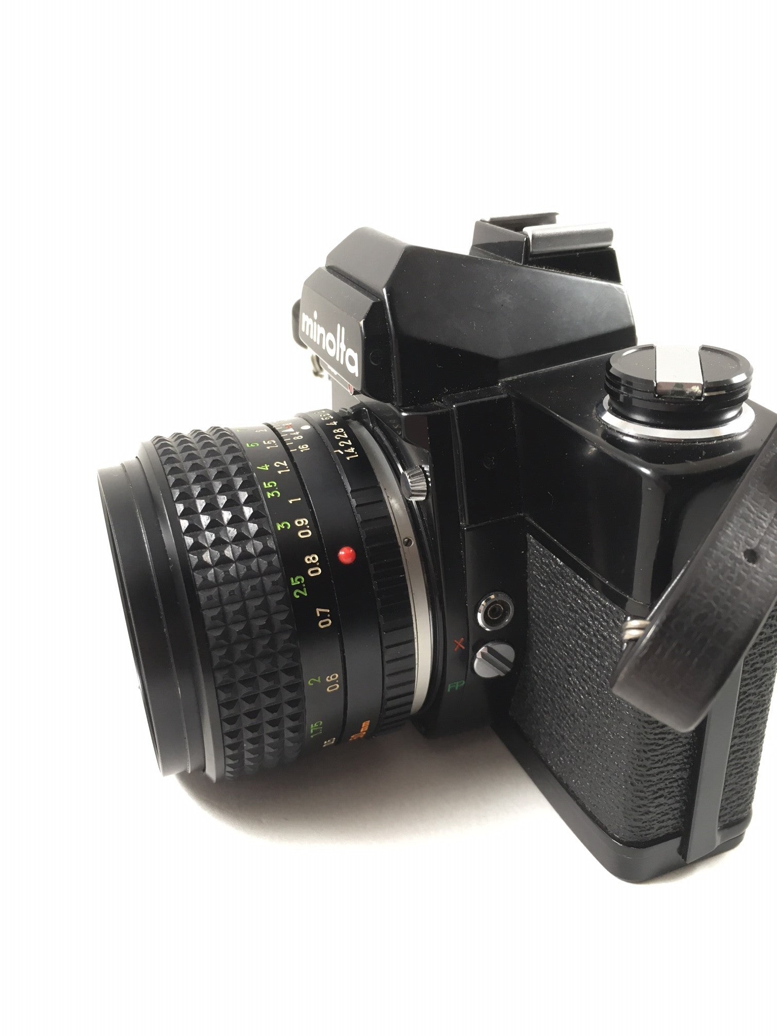 Minolta SRT 303B Noir & Rokkor 50mm 1,4