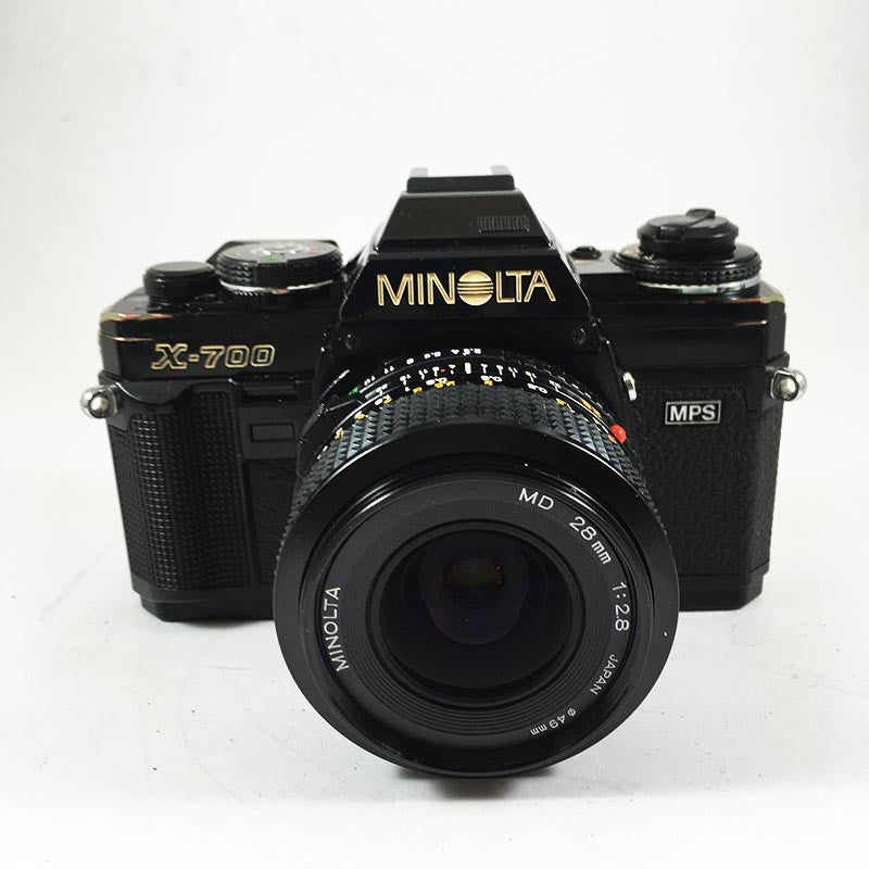 Minolta X-700 & 28mm 2.8