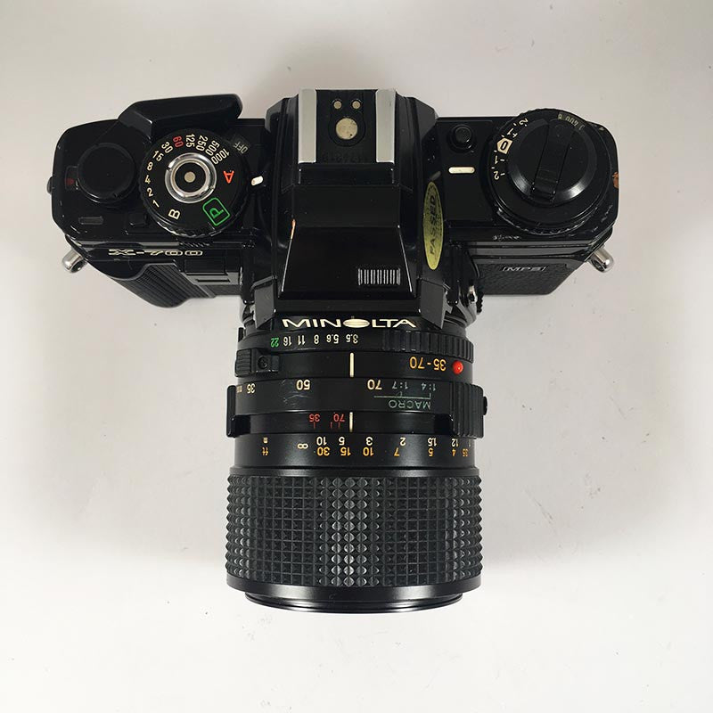 Minolta X-700 & Zoom 35 - 70mm 3.5