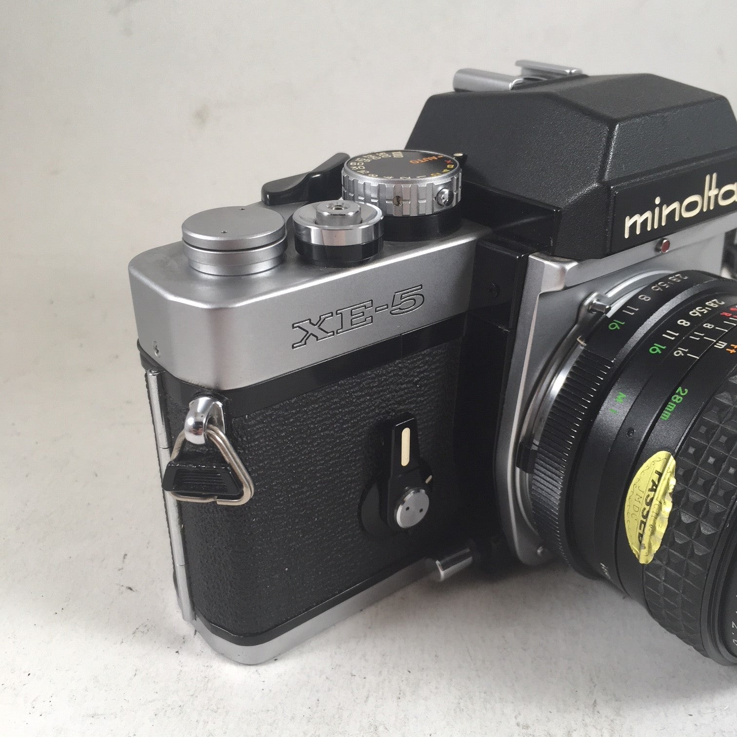 Minolta XE-5 & Makinon 28mm 2,8
