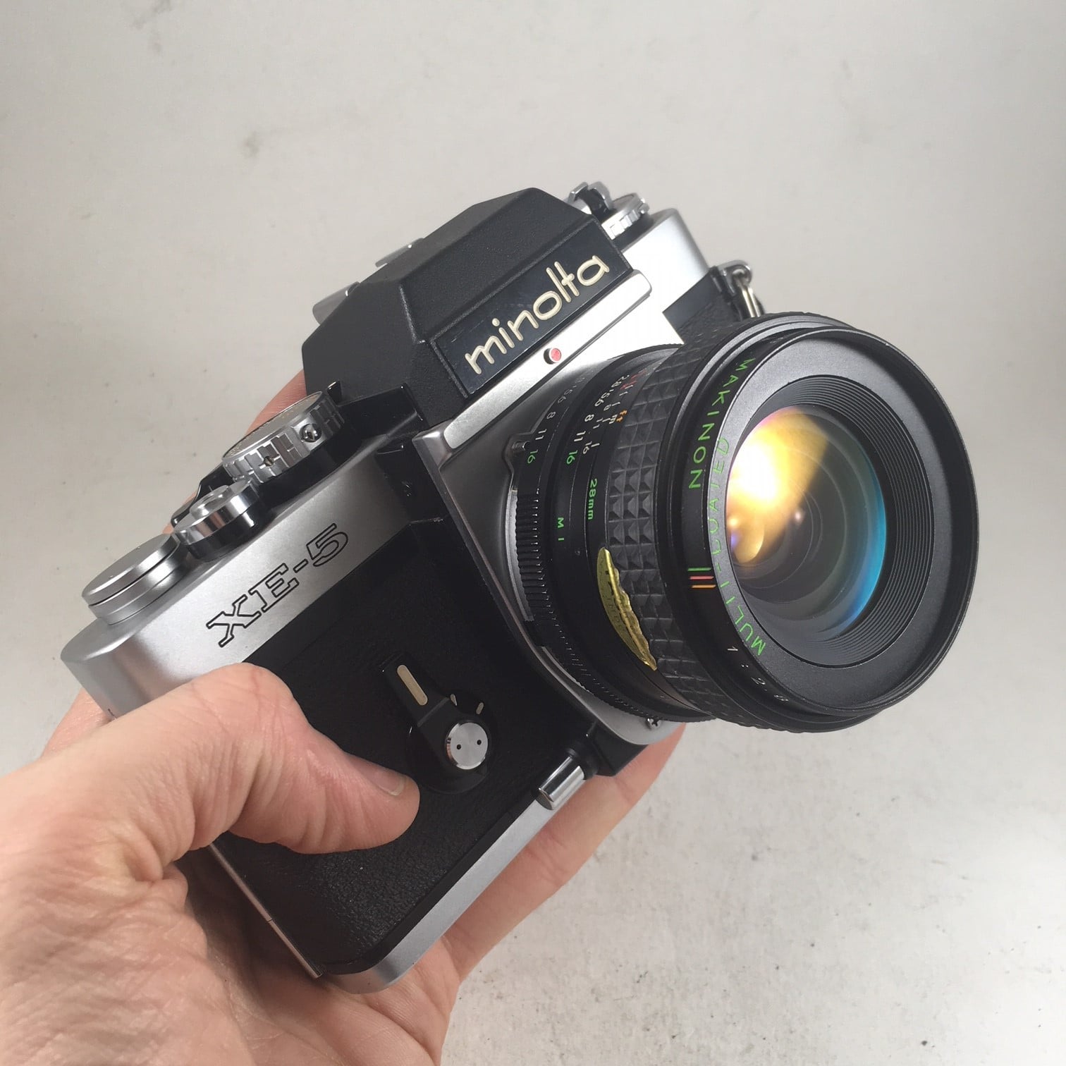 Minolta XE-5 & Makinon 28mm 2,8