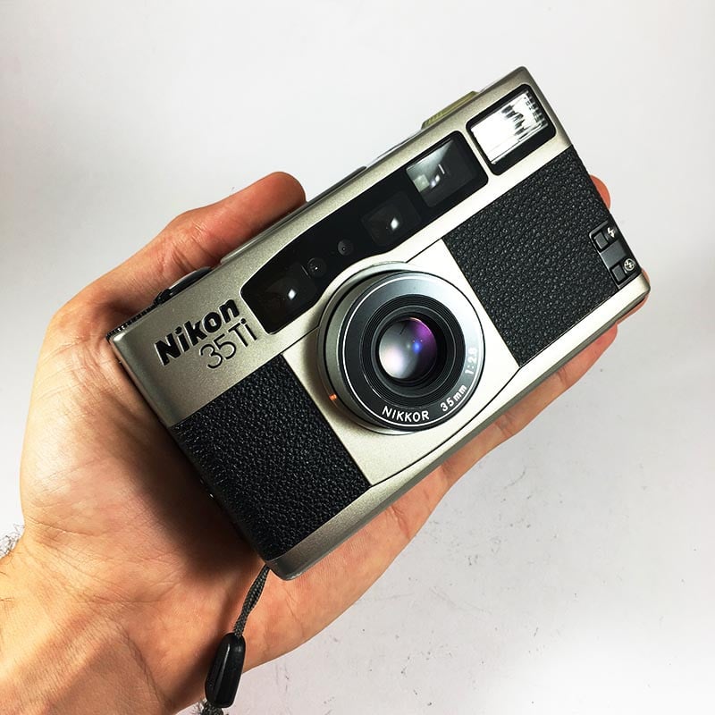 Nikon 35TI & Nikkor 35mm 2.8