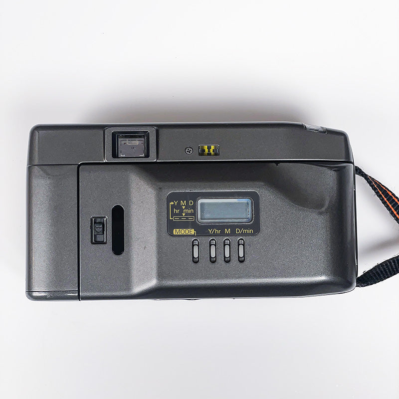 nikon ad3 compact argentique film pellicule ancien vintage photo photographie point and shoot 35mm 2.8 24x36 135