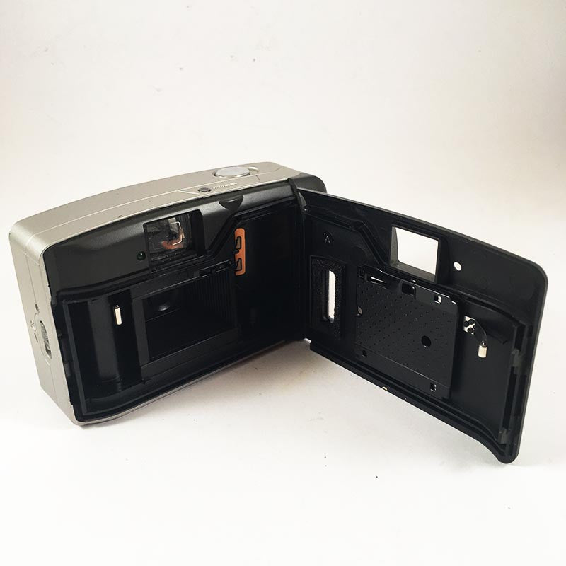 Nikon EF400SV & 28mm 5.6