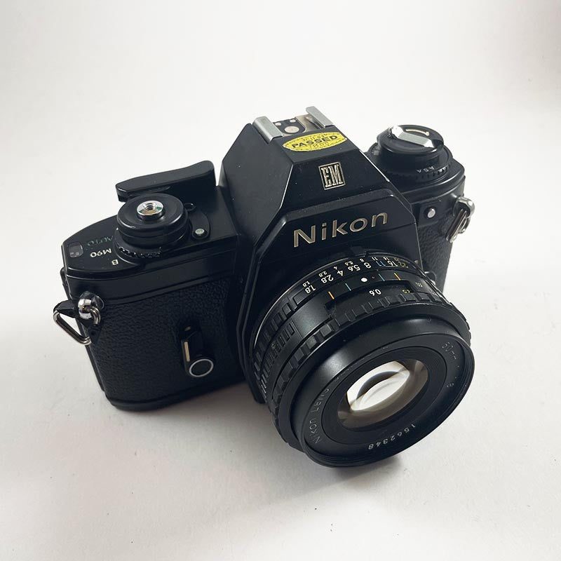 Nikon EM & 50mm 1.8 E
