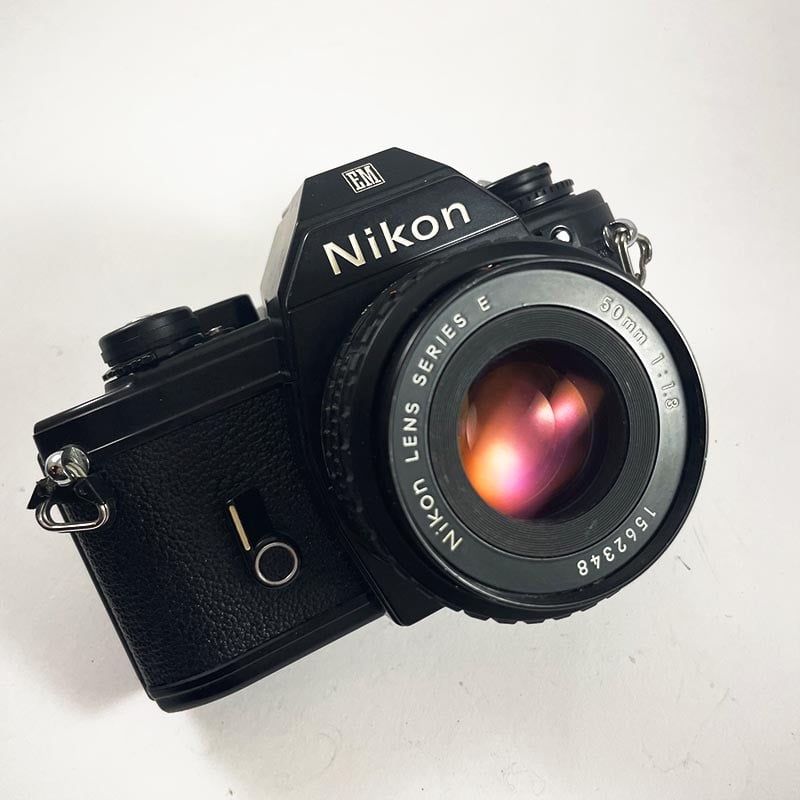 Nikon EM & 50mm 1.8 E