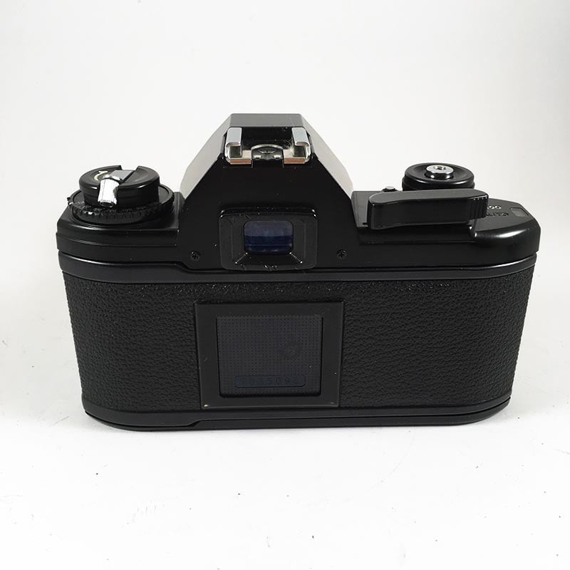 Nikon EM & Nikkor 43-86mm 3.5
