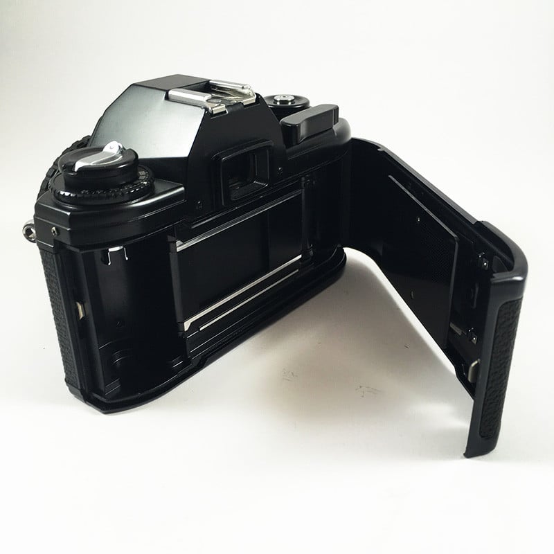 Nikon EM & Series E 50mm 1.8