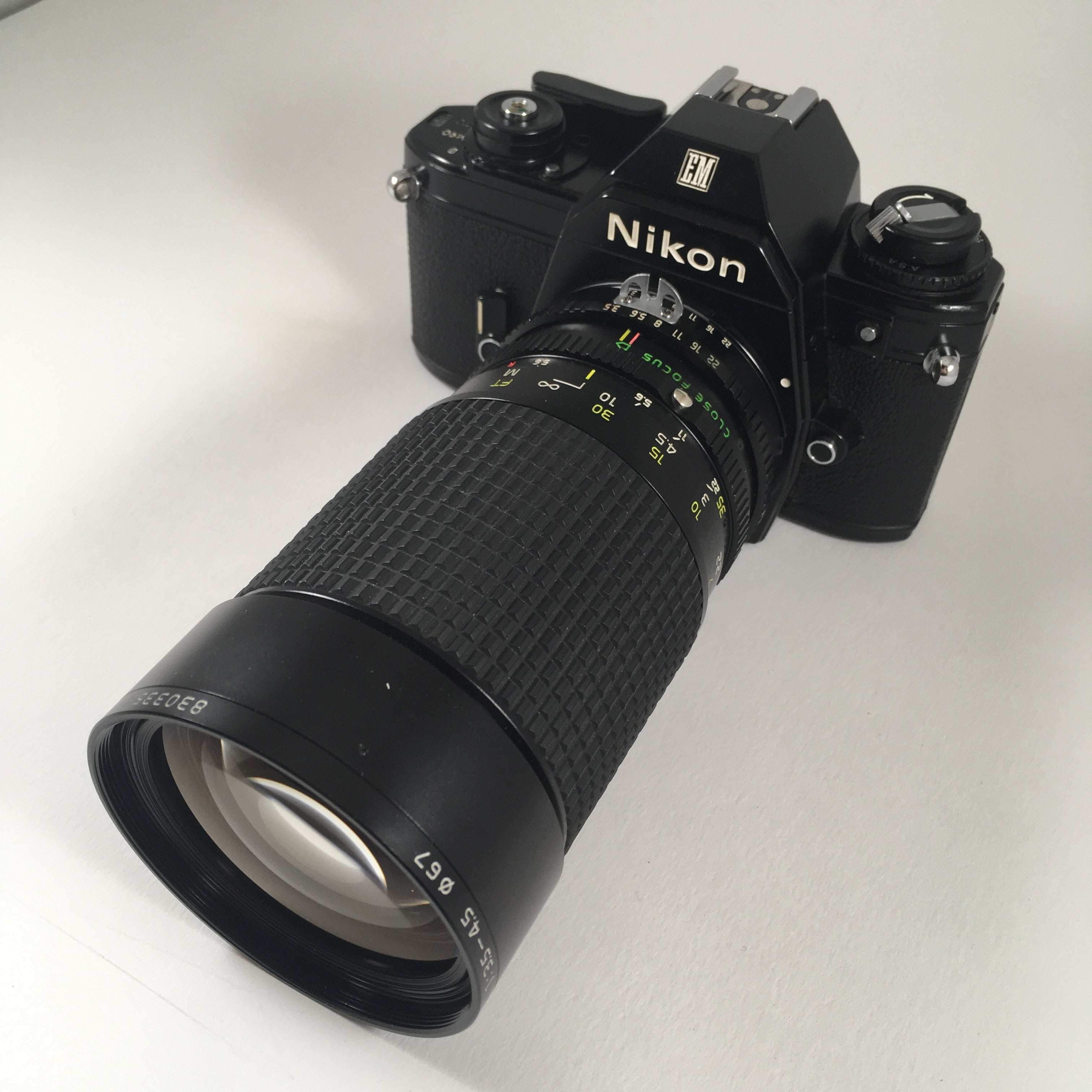 Nikon EM & Tokina 35-200mm 3.5-4.5