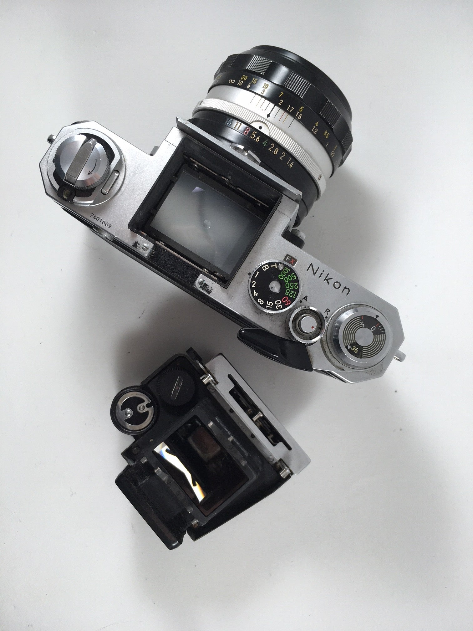 Nikon F Apollo Photomic & Nikkor 50mm 1.4