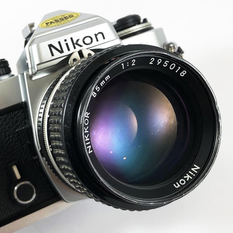 Nikon FE & 85mm 2