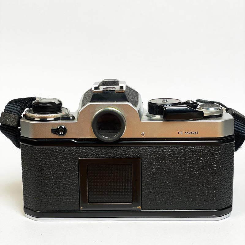 Nikon FE & Micro Nikkor 55mm 3.5