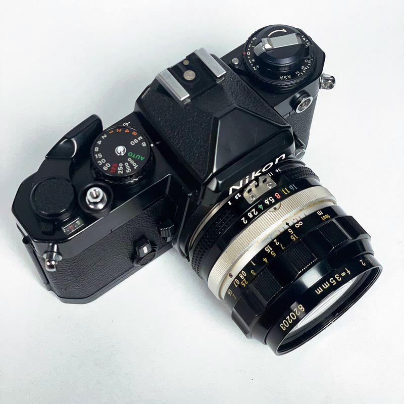 Nikon FE Noir & 35mm 2