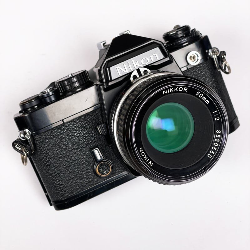 Nikon FE Noir & Nikkor 50mm 2