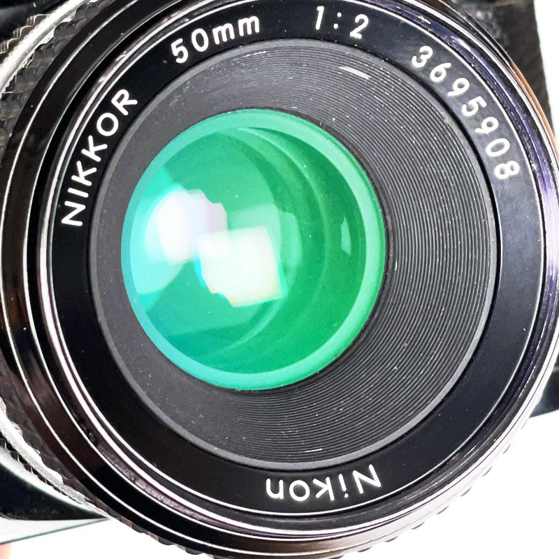 Nikon FE Noir & Nikkor 50mm 2