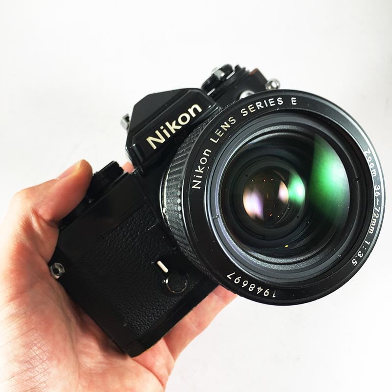Nikon FE Black & Zoom Nikkor 36-72mm 3.5