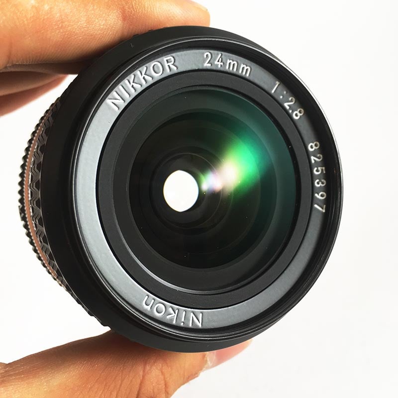 Nikon FM & Nikkor 24mm 2.8