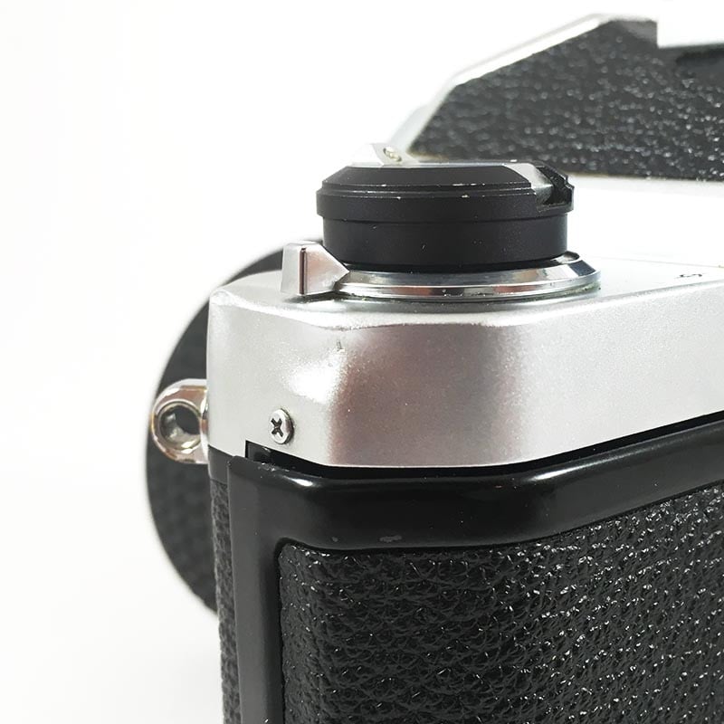 Nikon FM & Nikkor 24mm 2.8