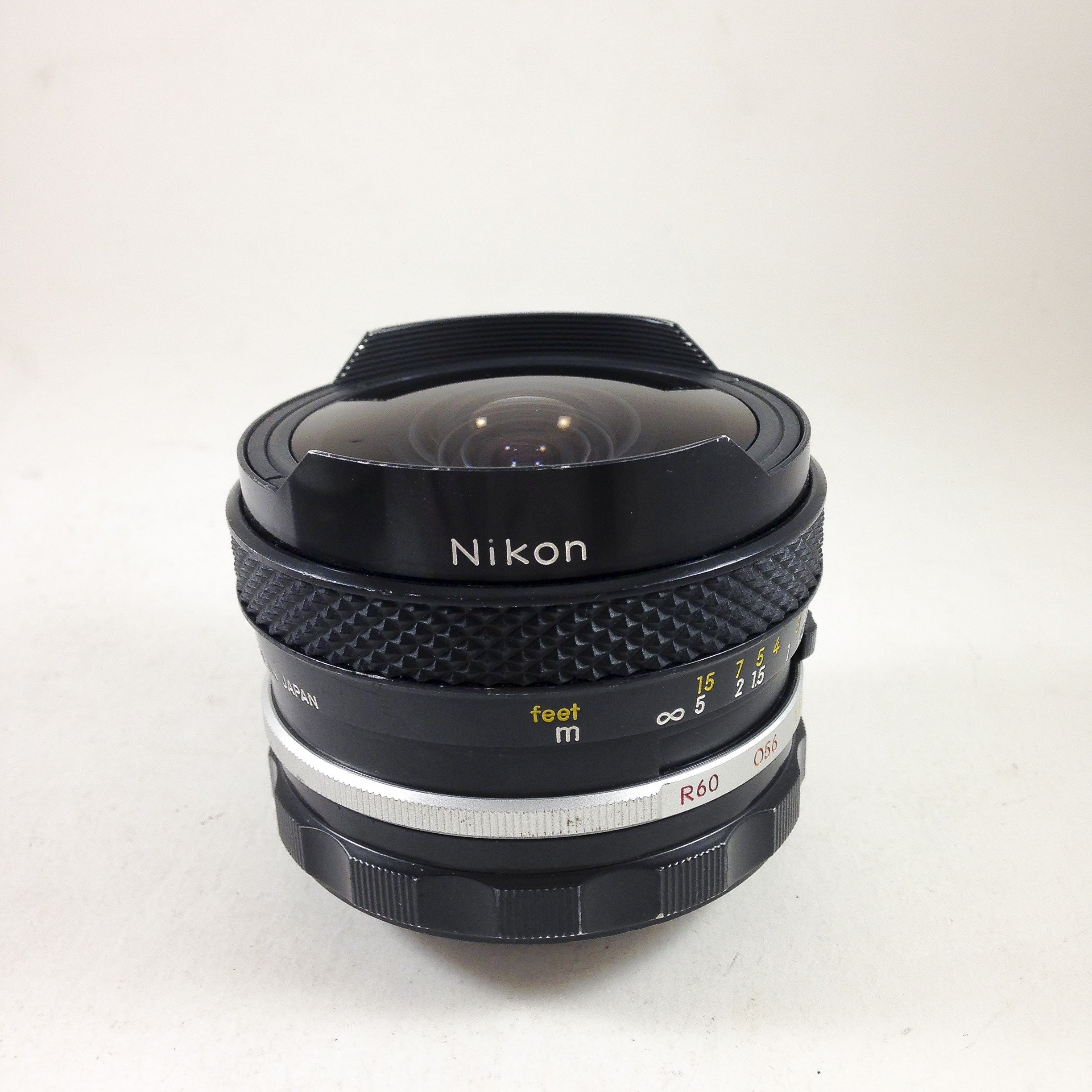 Nikon Nikkor Auto 16mm F/3.5 Fisheye Non-AI