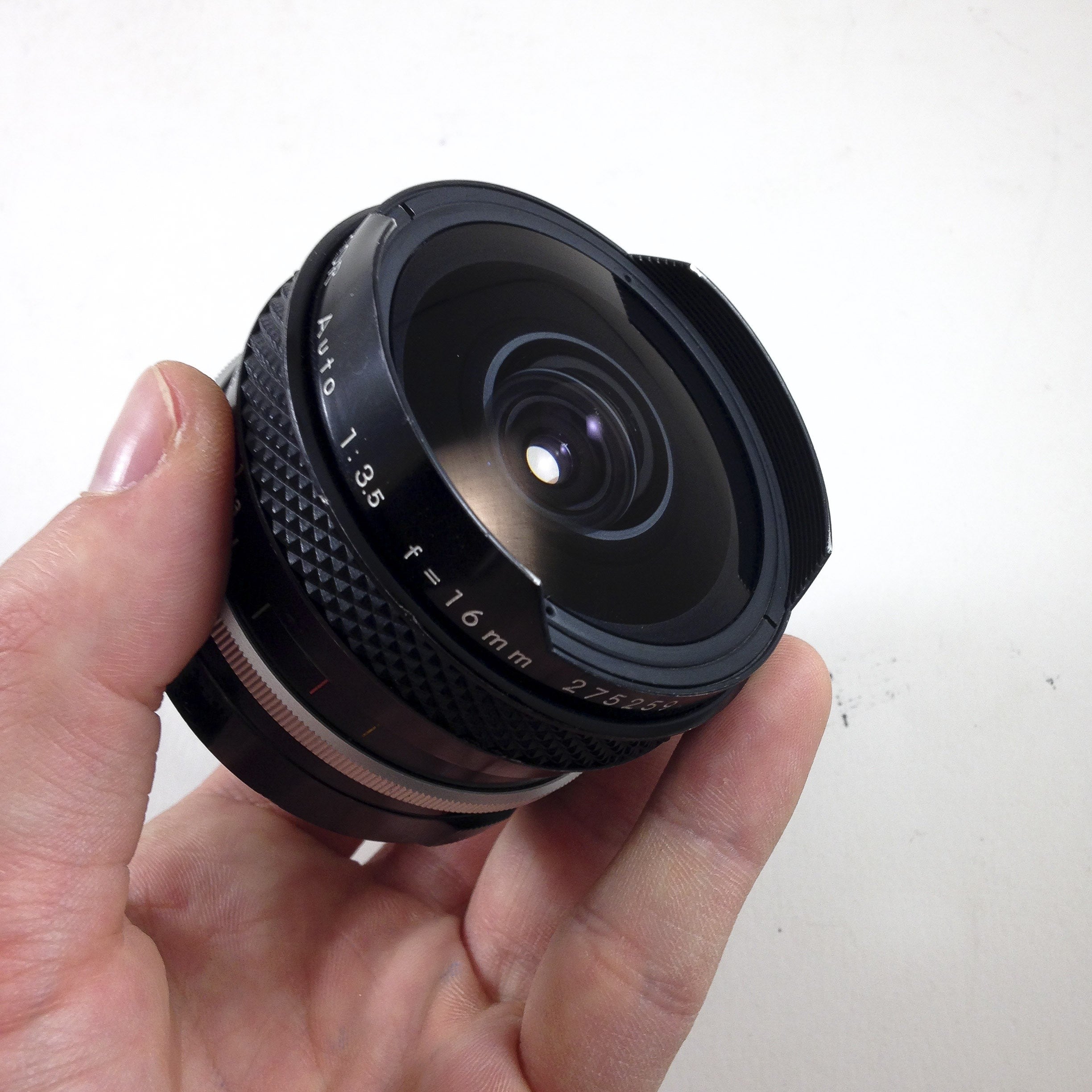 Nikon Nikkor Auto 16mm F/3.5 Fisheye Non-AI