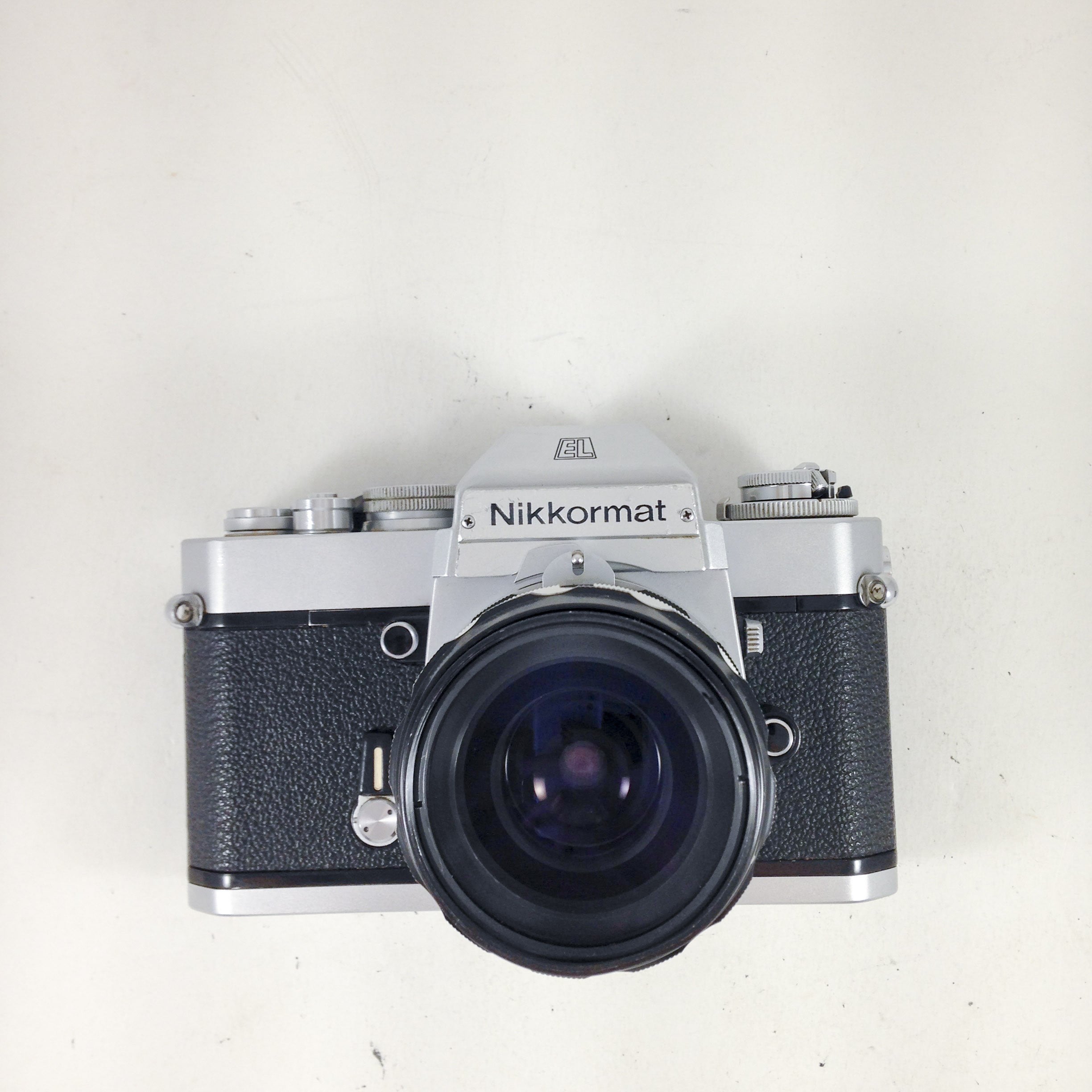 Nikon Nikkormat EL & Nikkor 28mm 1:3.5
