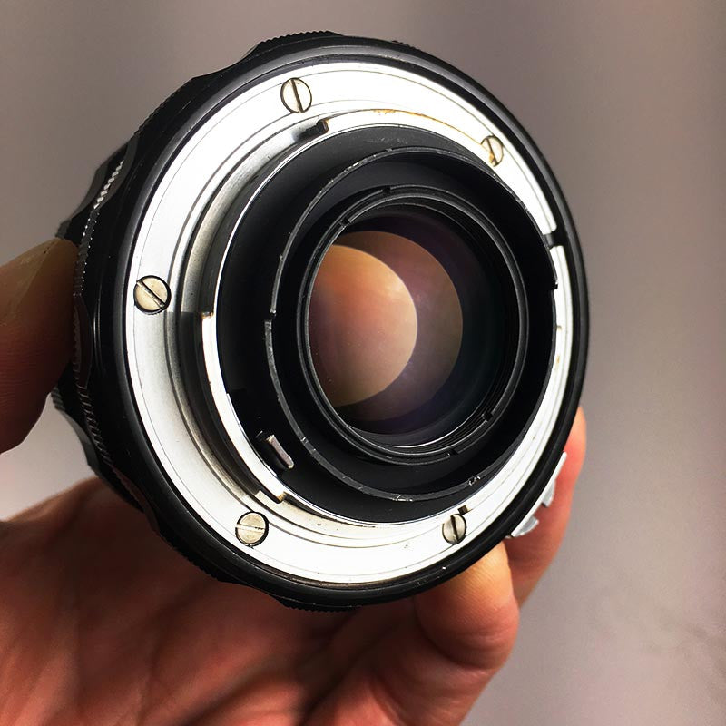 Nikon Nikkormat EL & Nikkor-H.C 50mm 2