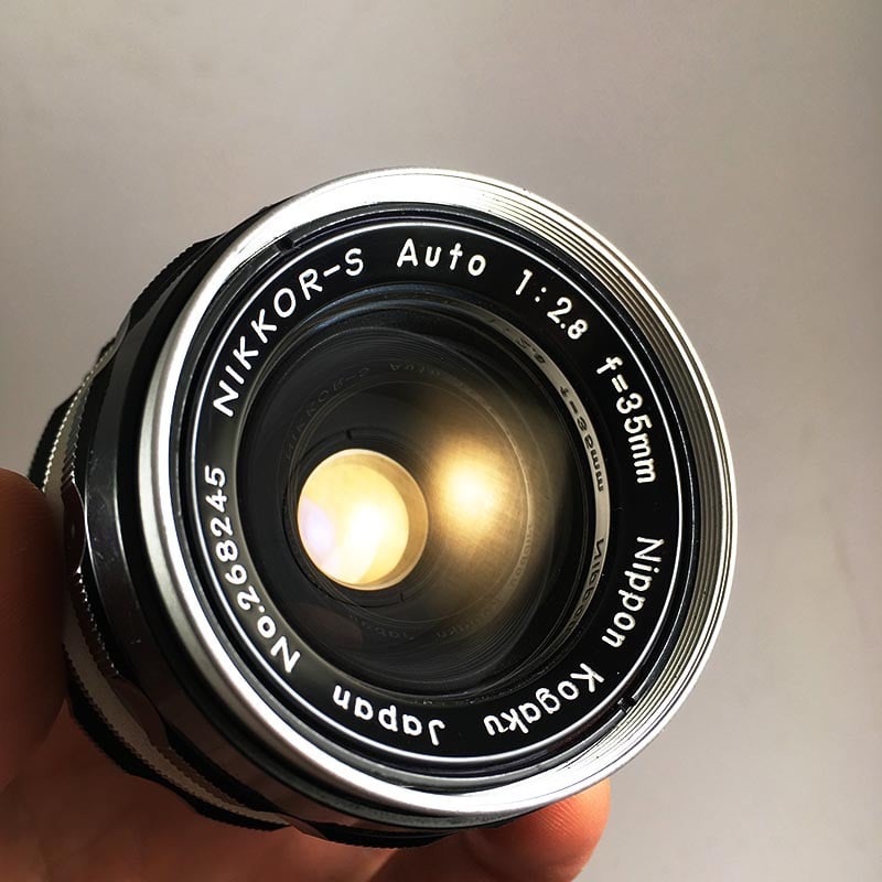 Nikon Nikkormat FT2 & Nikkor 35mm 2.8