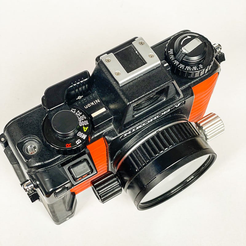 Nikonos V & 35mm 2.5