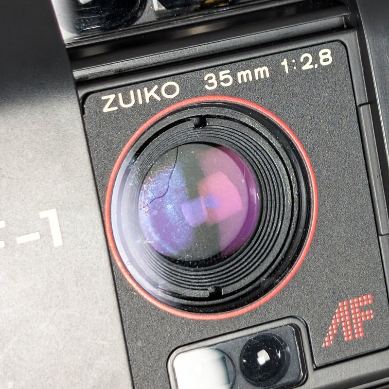 Olympus AF-1 35mm 2.8