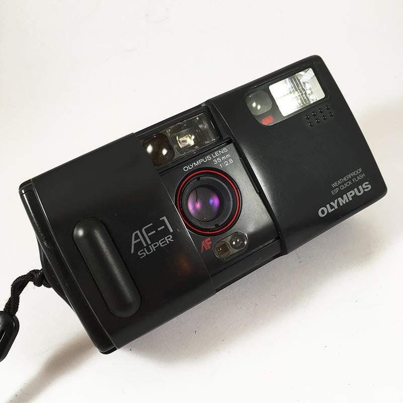Olympus AF-1 Super & 35mm 2.8