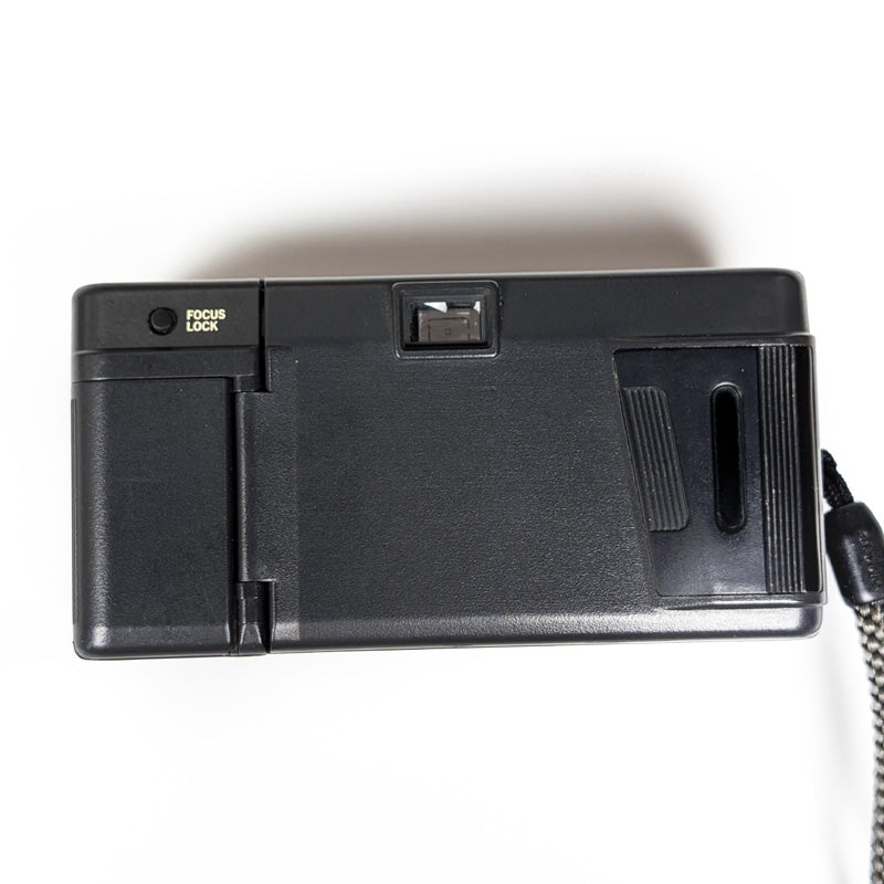 olympus af1 AF-1- compact point and shoot ancien vintage pellicule film argentique photo photographie 24x36 35mm 135