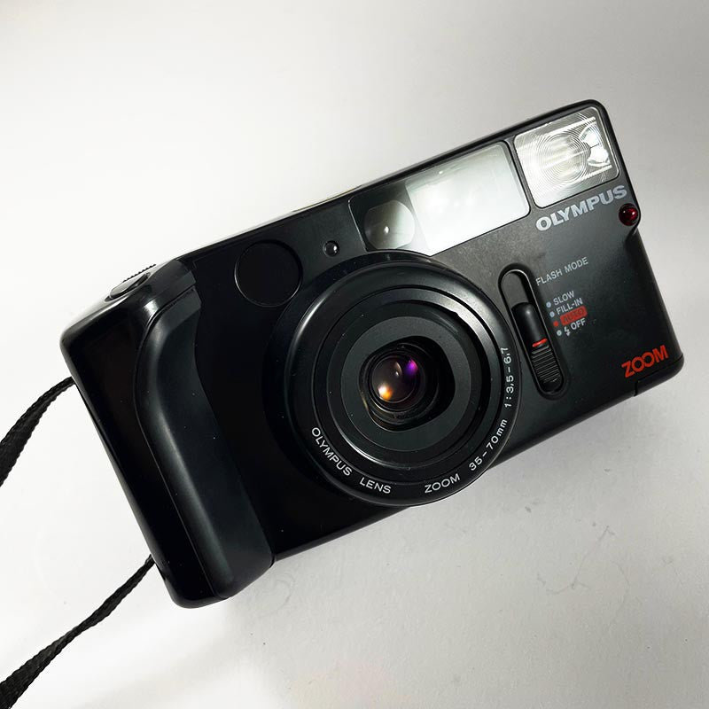 Olympus AZ-1 35-70mm